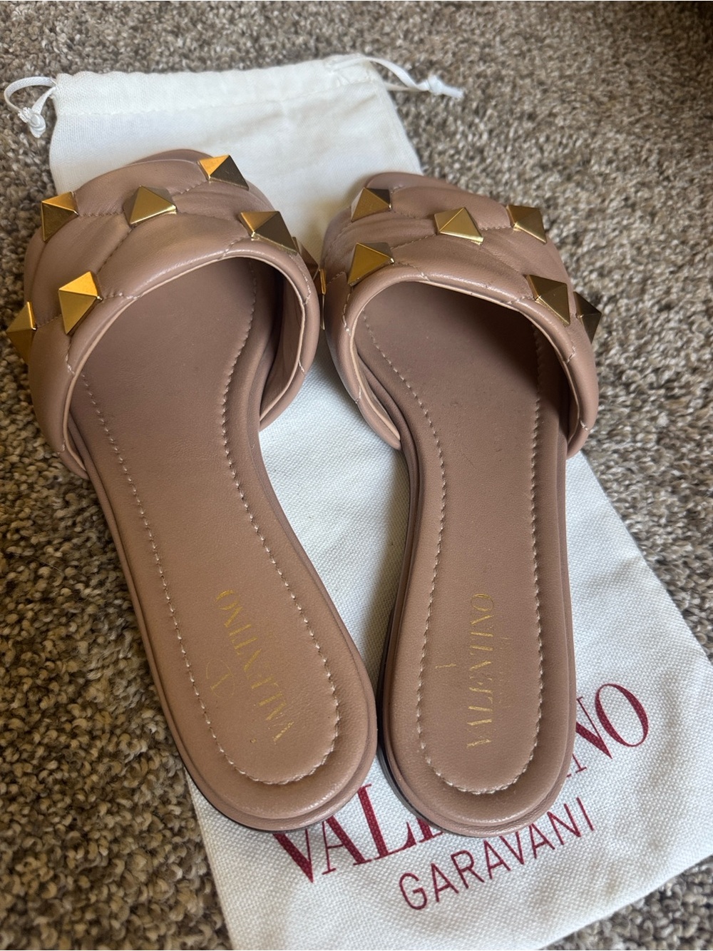 Valentino Tan Quilted Slide Sandals with Gold Pyramid Studs - Picture 2 of 4